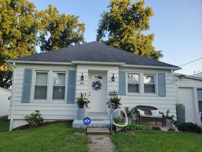 206 Freeman St