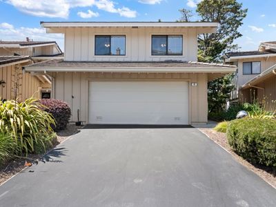 4 Meadowsweet Ln