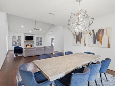 1022 Trapper Hill Dr
