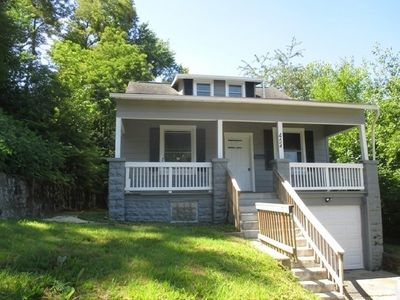 454 2nd Ave