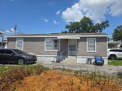 203 Bywater Dr