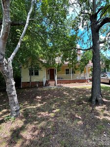 648 Tracy Ln