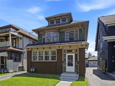 25 Stevenson St
