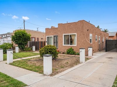 514 W 105th St