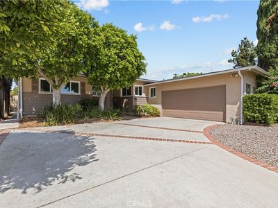 6319 Aura Ave