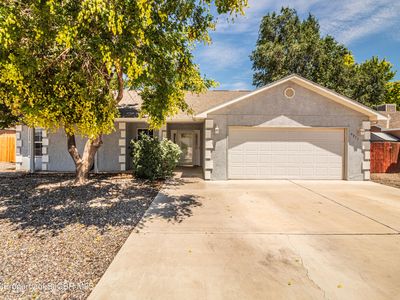 4970 Leslie Pl