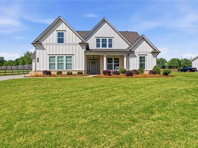 77 Wallace Dr