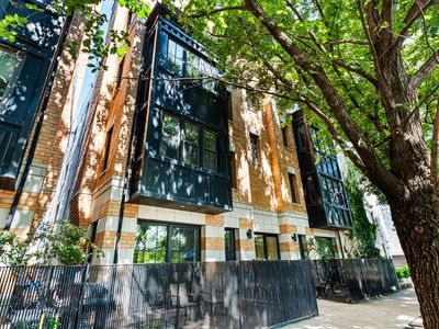 2235 N Lister Ave APT 102