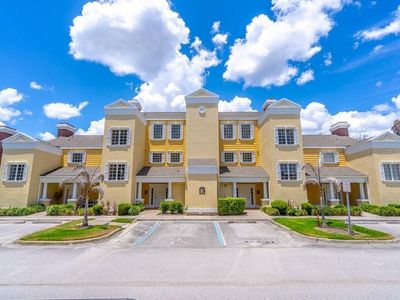 1322 Seven Eagles Ct #302