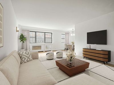 176 E 77th St APT 15E