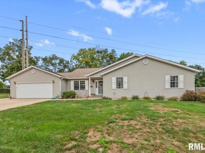 2901 Twin Lakes Dr