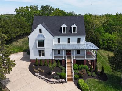 1000 Garner Hall