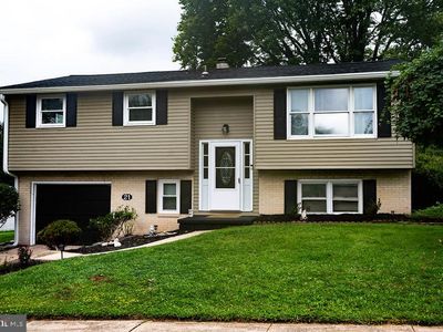 21 Fenwick Dr