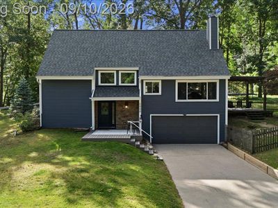 5000 Algonquin Blvd