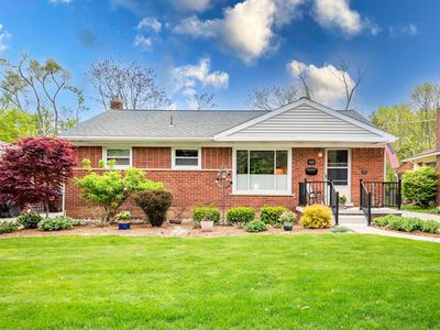 Property at 1424 Collegewood Dr, Ypsilanti, MI