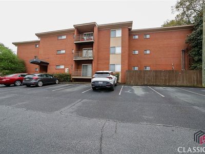 250 Little St APT D305