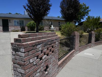 1361 Longshore Ct