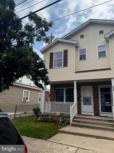 220 Franklin St