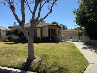 Property at 393 Country Club Ln, San Bernardino, CA