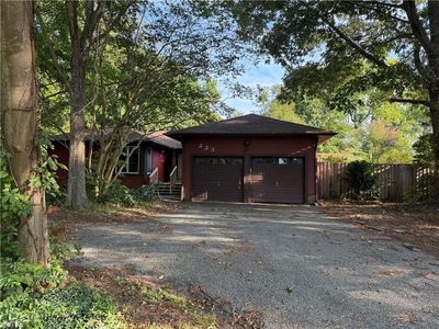 Property at 223 Yorktown Rd, Yorktown, VA