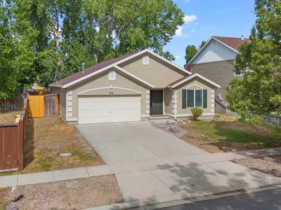 24 N Montrose Ln
