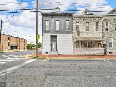 500 N 10th St