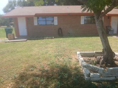 208 E Turnbo Rd