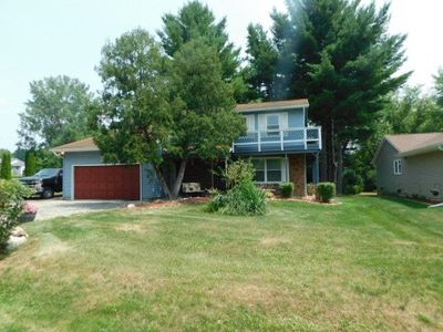 113 Queensbury Pl NE