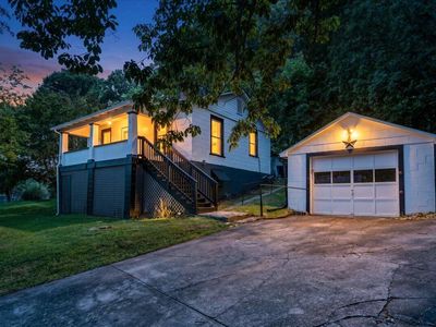 4331 Yellow Mountain Rd