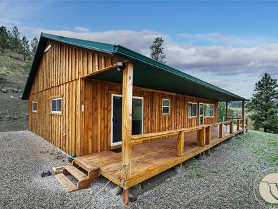 Property at 117 Countryman Dr, Columbus, MT
