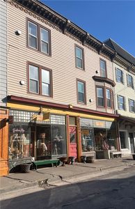 806 Main St #806