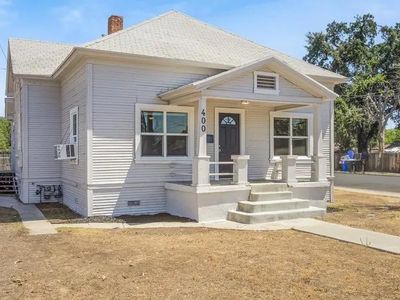 400 W Cameron St