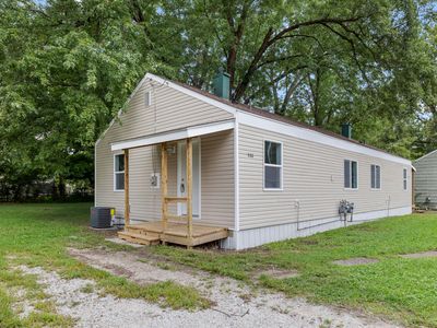 528 Circle Dr
