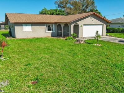 1433 SE 14th Ter