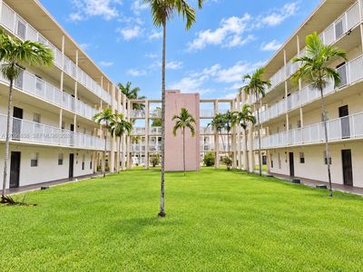 2800 NW 56th Ave APT F302