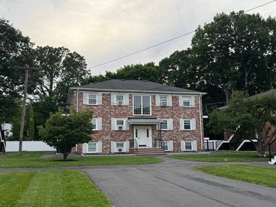 18 Austin Ct #E