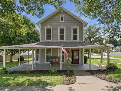 109 2nd St