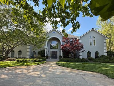 2481 Oak Tree Cir