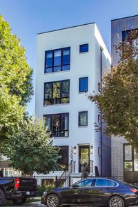 1363 W Hubbard St #1