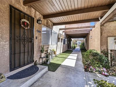 1837 Temple Ave APT C