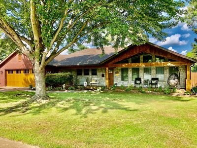 214 Wedgeview Dr