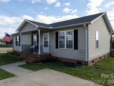 Property at 202 E Rice St, Landis, NC