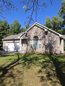 Property at 7108 Hillside Rd, Crystal Lake, IL