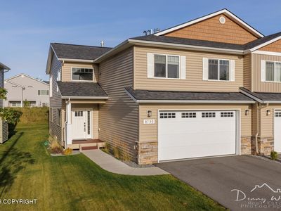 8790 Dry Creek Loop
