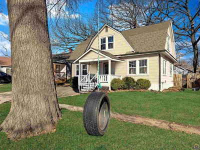 Property at 1020 Walnut St, Emporia, KS