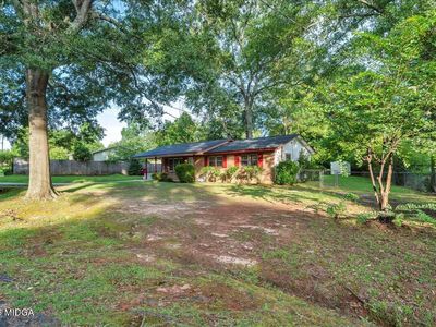 413 Davis Dr
