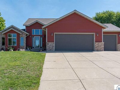 Property at 413 Thomas Dr, Eagle Lake, MN