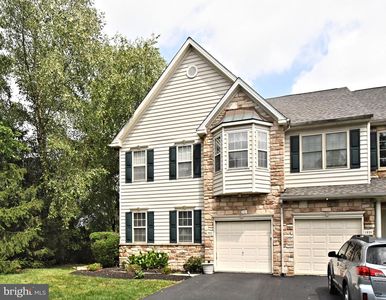 Property at 1861 Creekview Ln, Jamison, PA