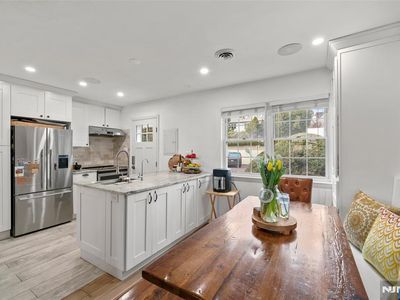 Property at 152 Parkview Dr, Teaneck, NJ