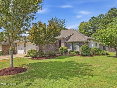 141 Hampton Pl